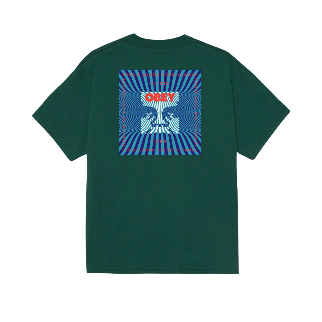 Camiseta Desinformation resistance Obey
