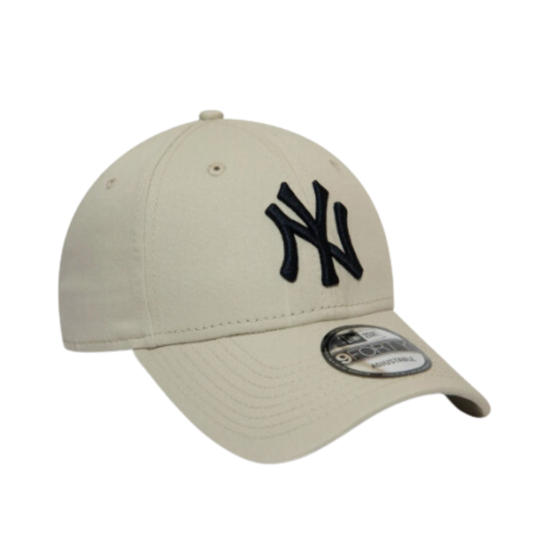 Gorra New Era New York Yankees Essential Beige 9FORTY