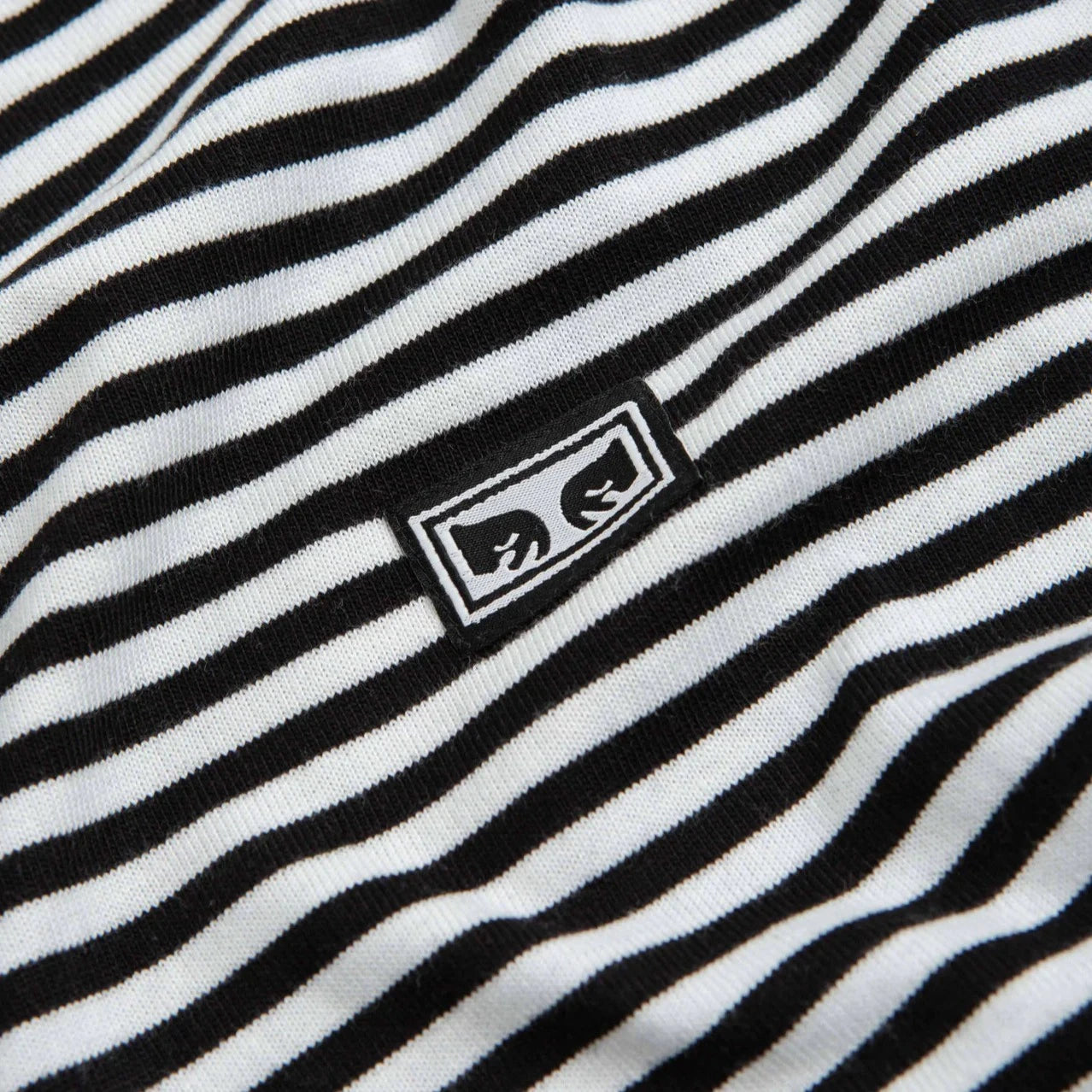 Camiseta Established Works Eyes Striped l/s Obey